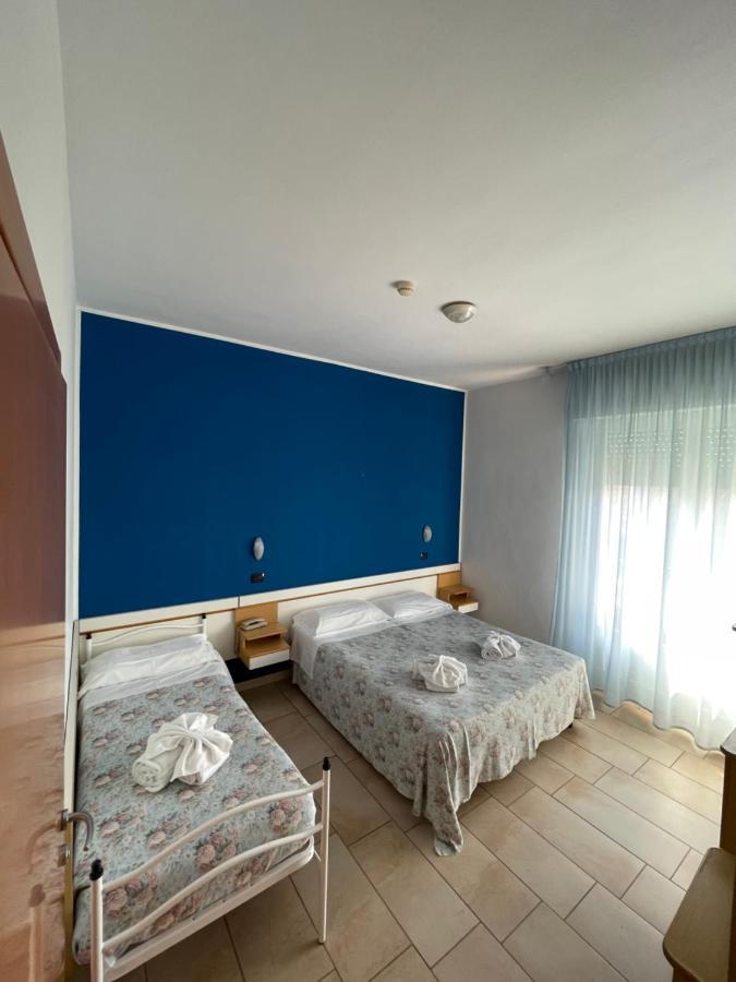 Hotel Marilonda Rimini Room photo